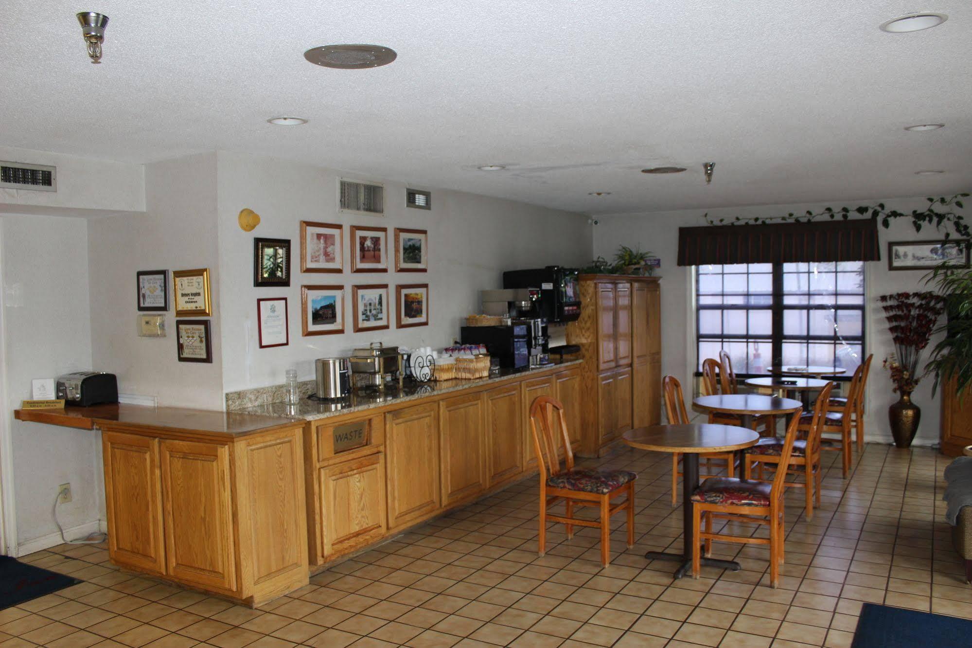 Quality Inn Pulaski Экстерьер фото