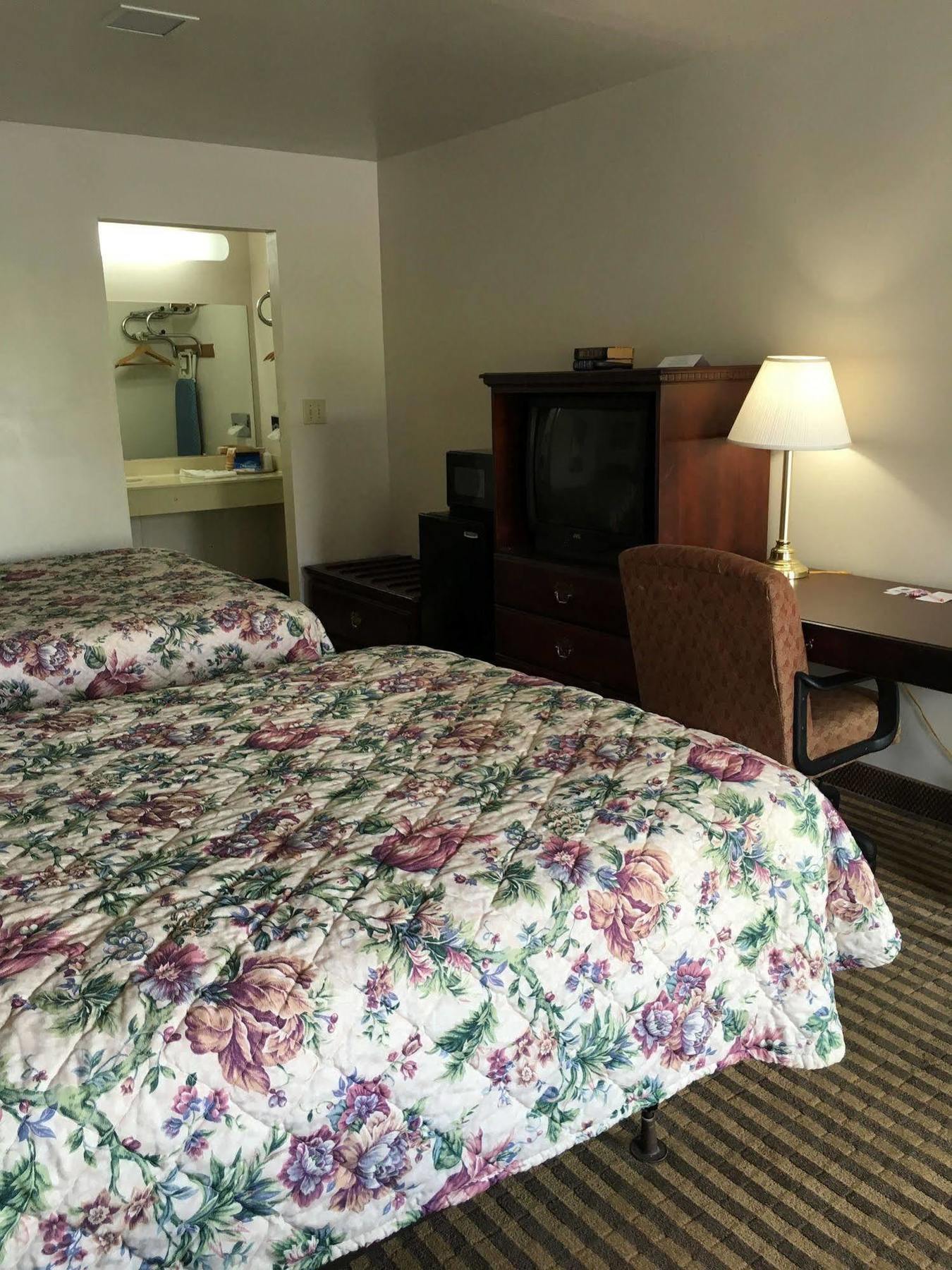 Quality Inn Pulaski Экстерьер фото